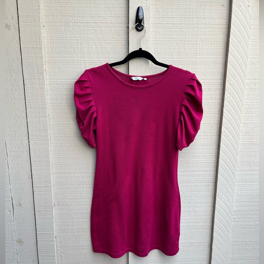 New Look Fuschia Tunic with Ruched Sleeves